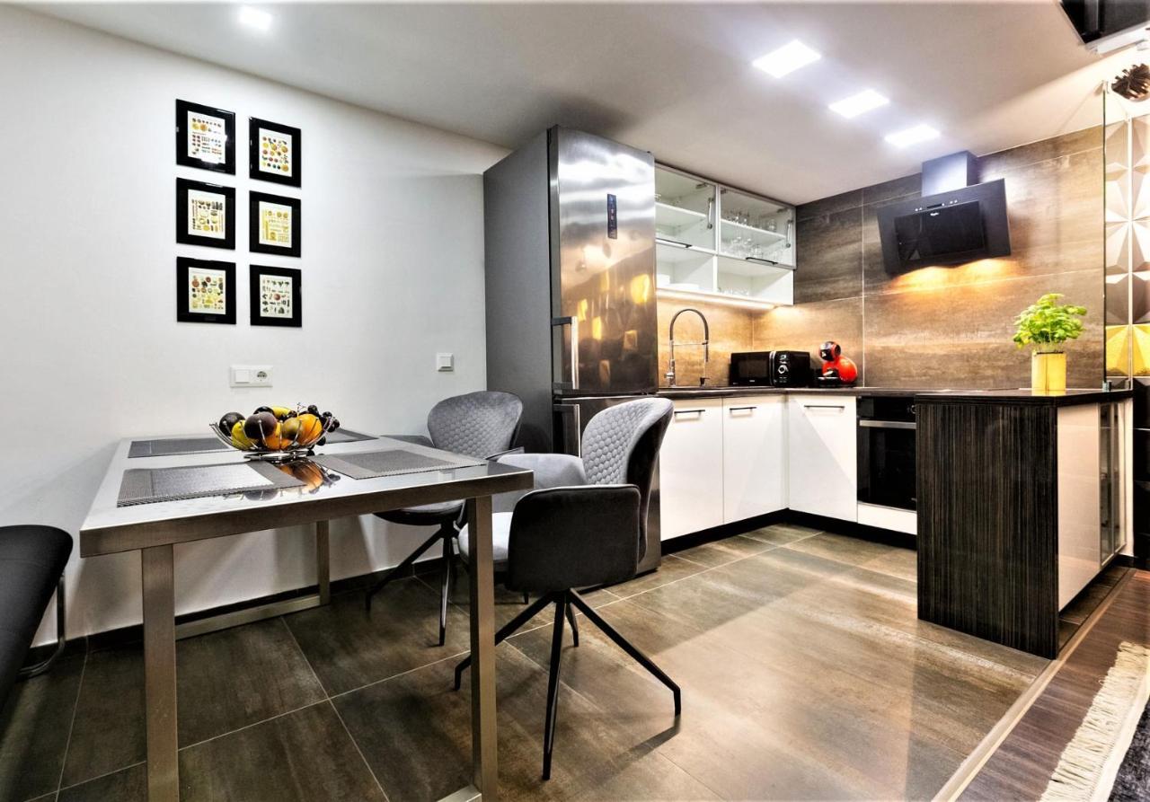 Goldcentral Apartment Art B6 بودابست المظهر الخارجي الصورة